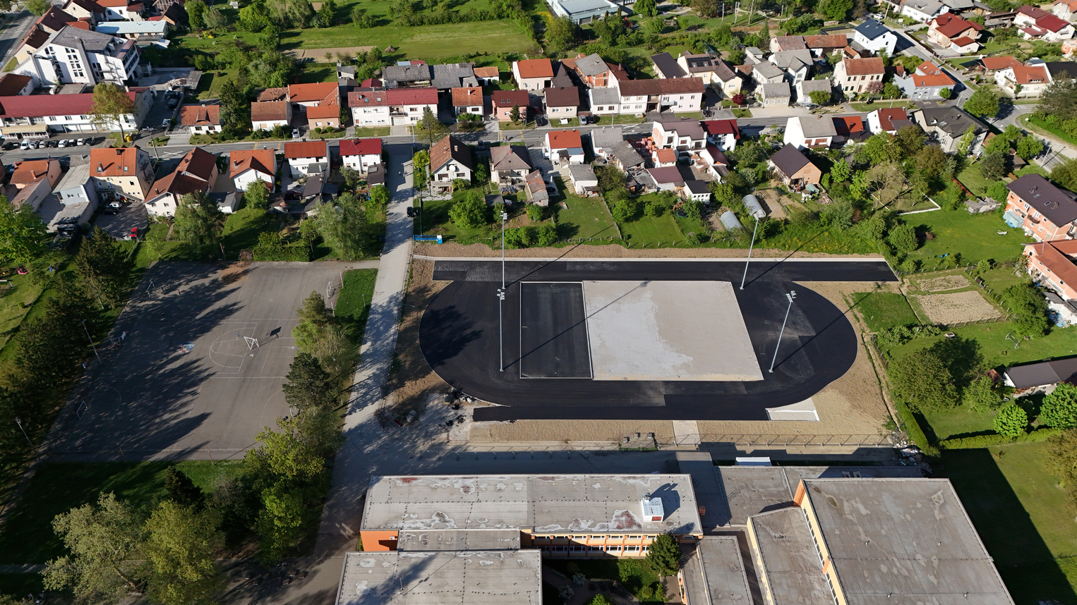 Pri kraju izgradnja atletske staze u Jastrebarskom