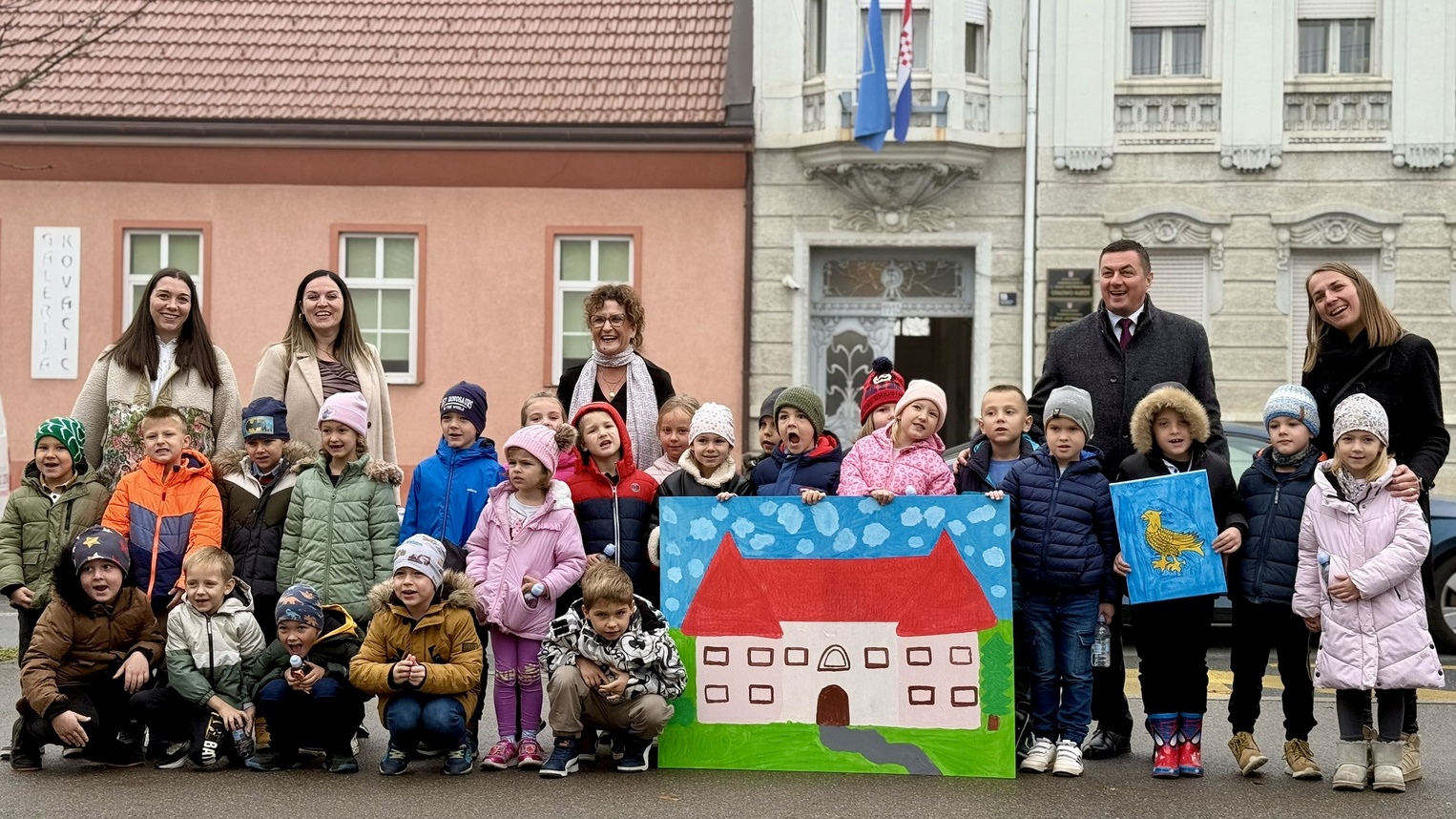 Sunčeka u „čestitarenju“