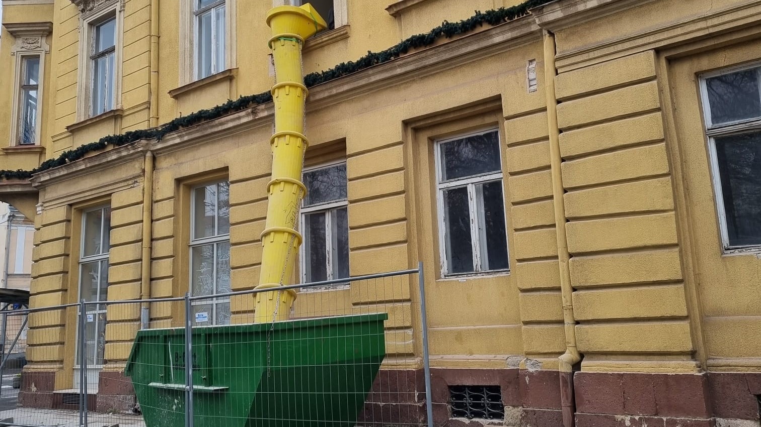 U tijeku radovi na obnovi zgrade u Mačekovoj