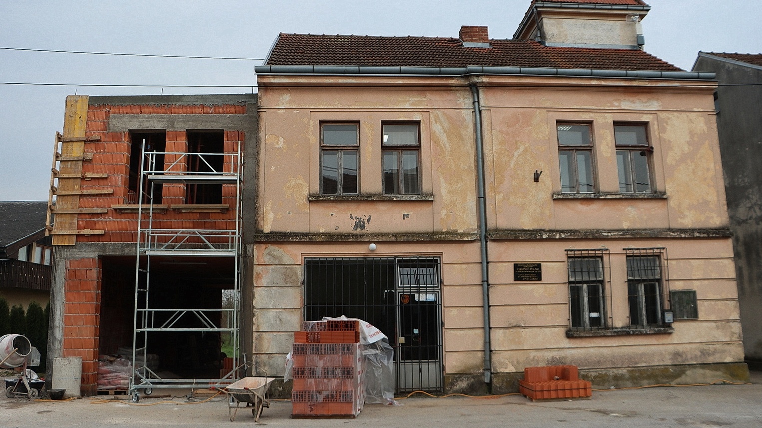 U tijeku radovi na vatrogasnom domu u Čabdinu 