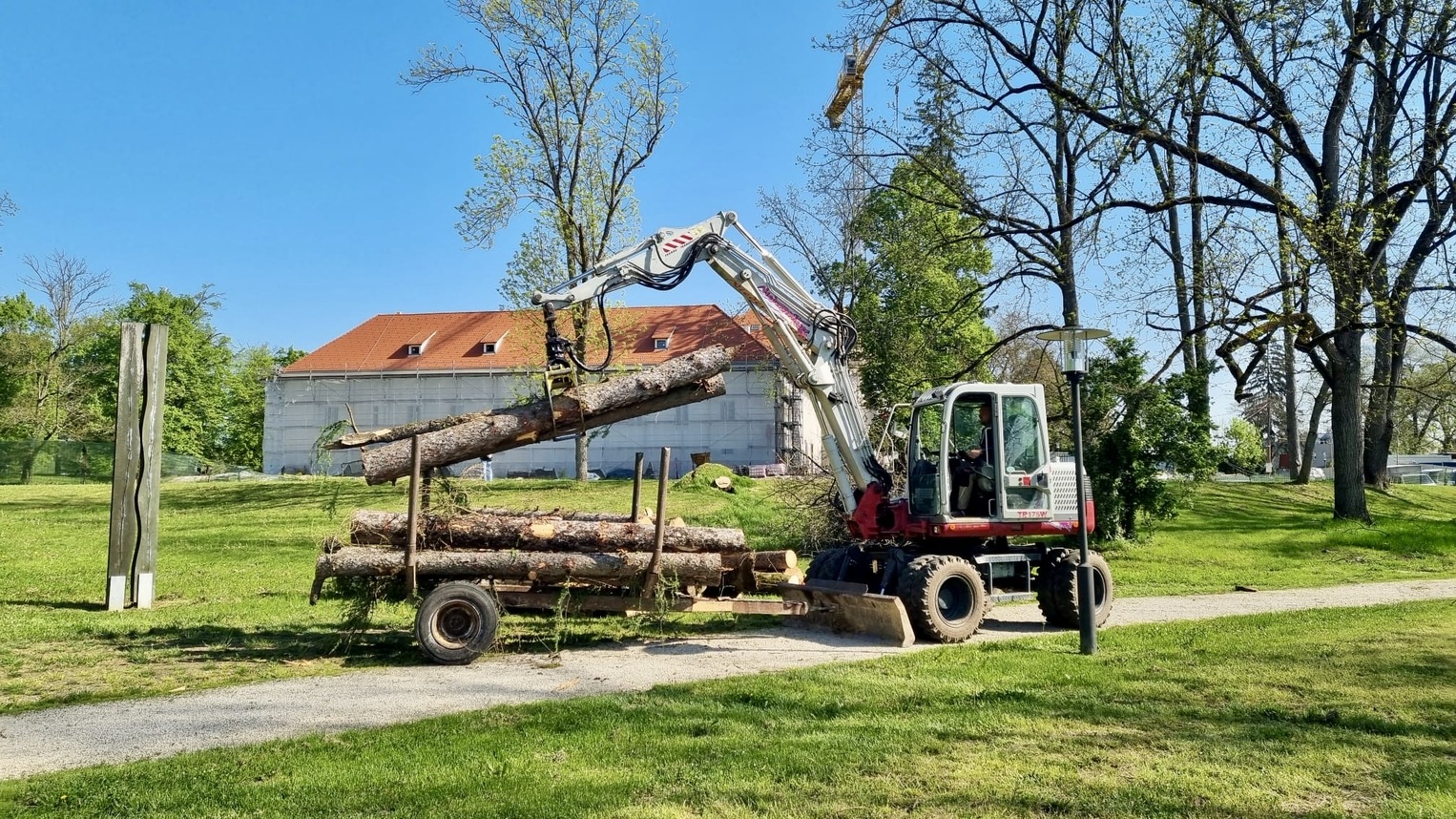 Započelo raščišćavanje perivoja Erdödy